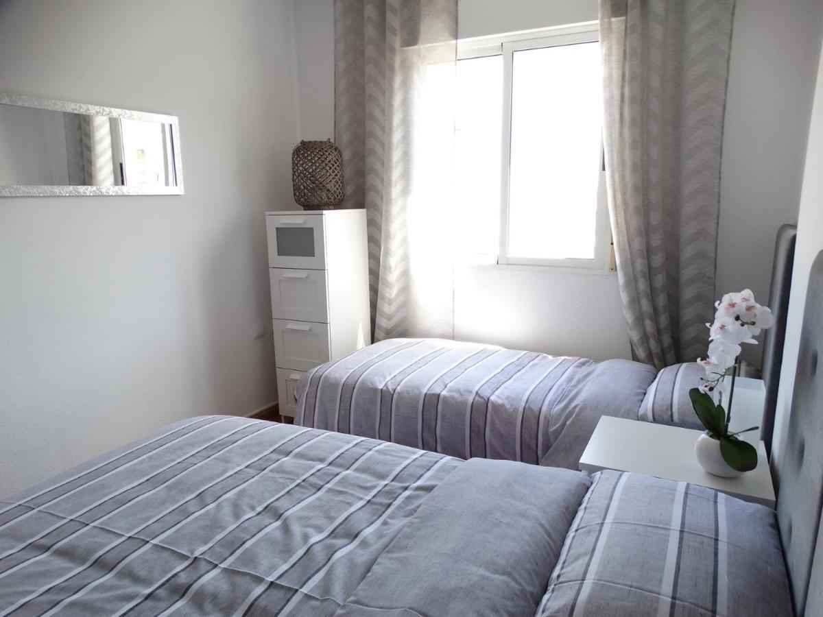 Apartamento Adrianna, Tomillo, Τορεβιέχα Εξωτερικό φωτογραφία